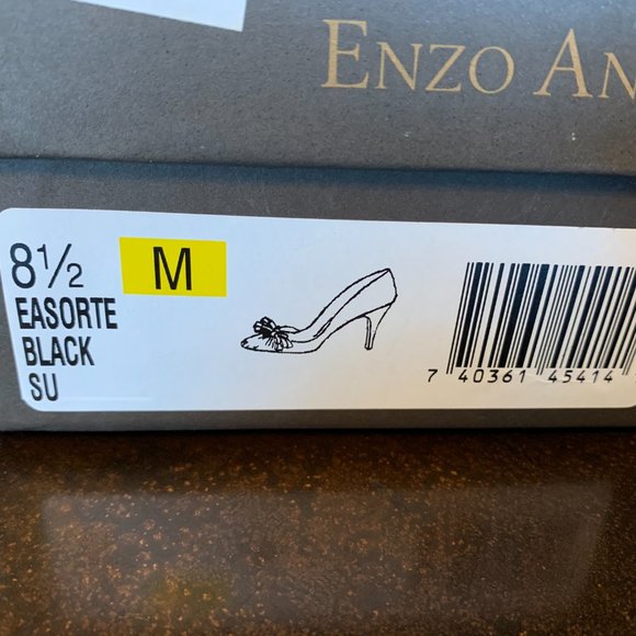 (SOLD) Enzo Angiolini black suede heels - Picture 5 of 5